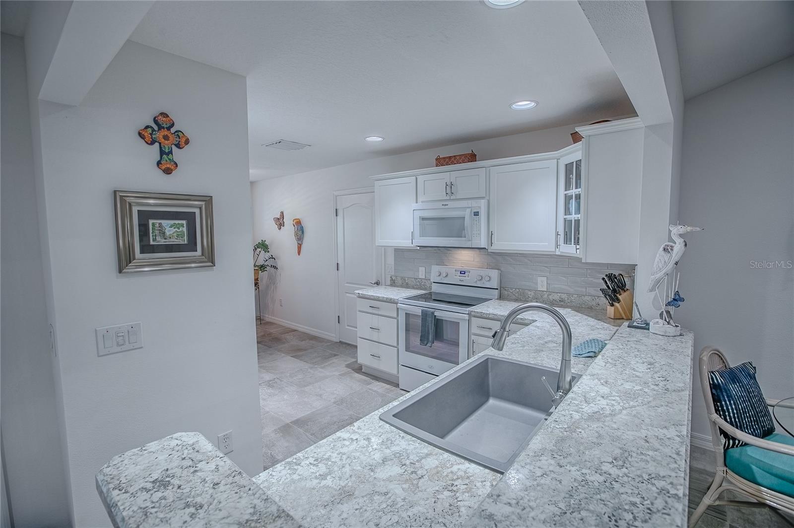 OXFORD OAKS PH 2 UN #833 - Residential