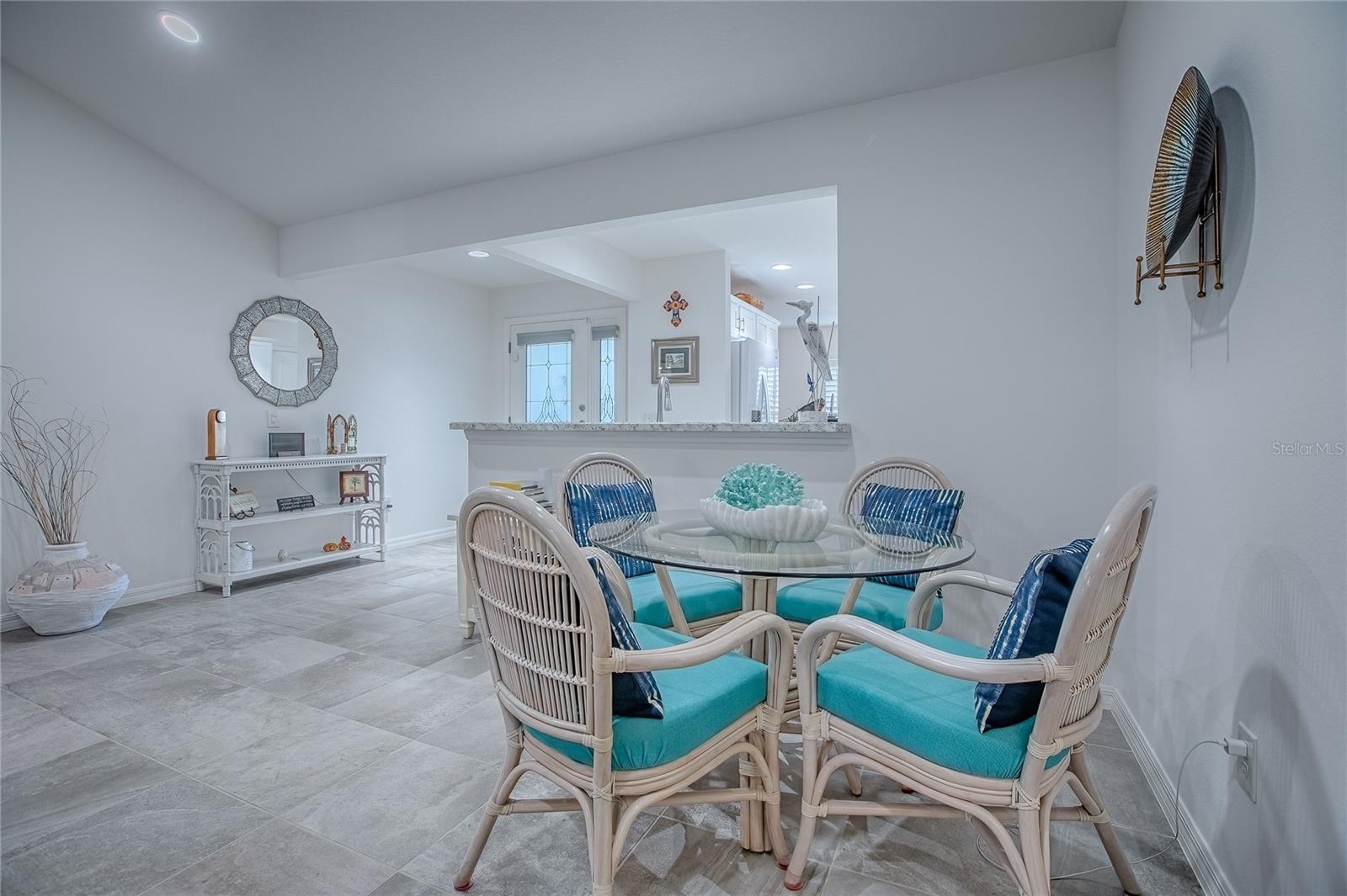 OXFORD OAKS PH 2 UN #833 - Residential