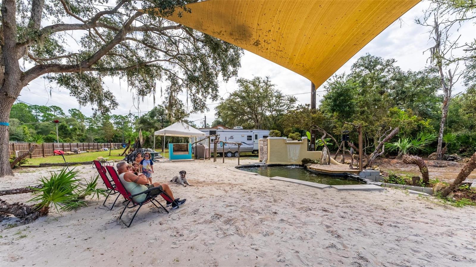 FRST LAKE CAMPSITES - Residential