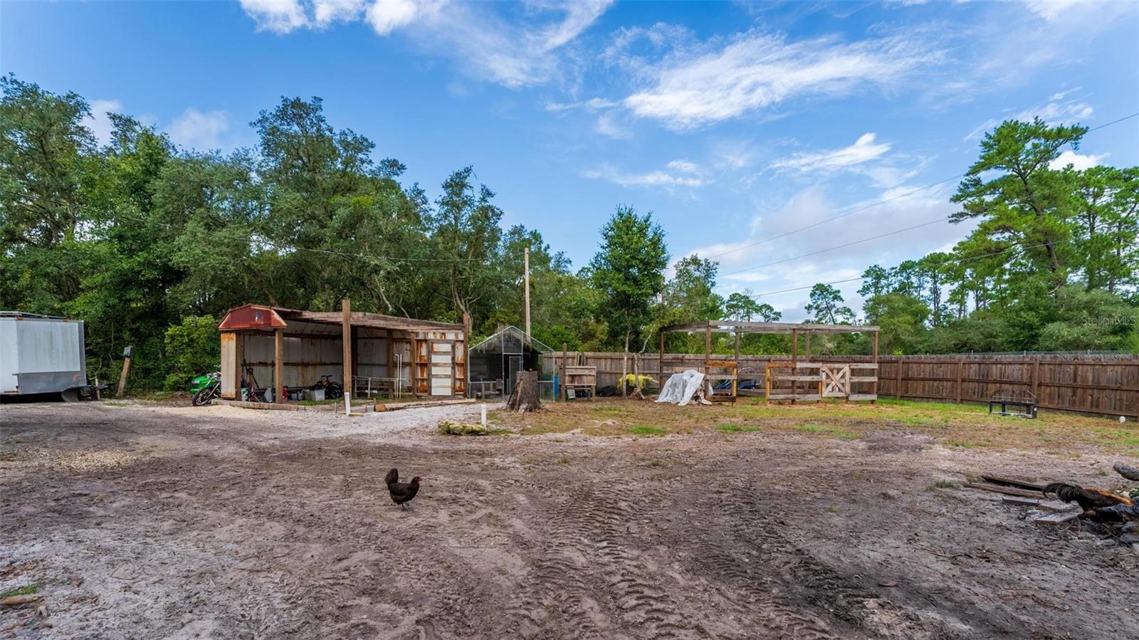 FRST LAKE CAMPSITES - Residential