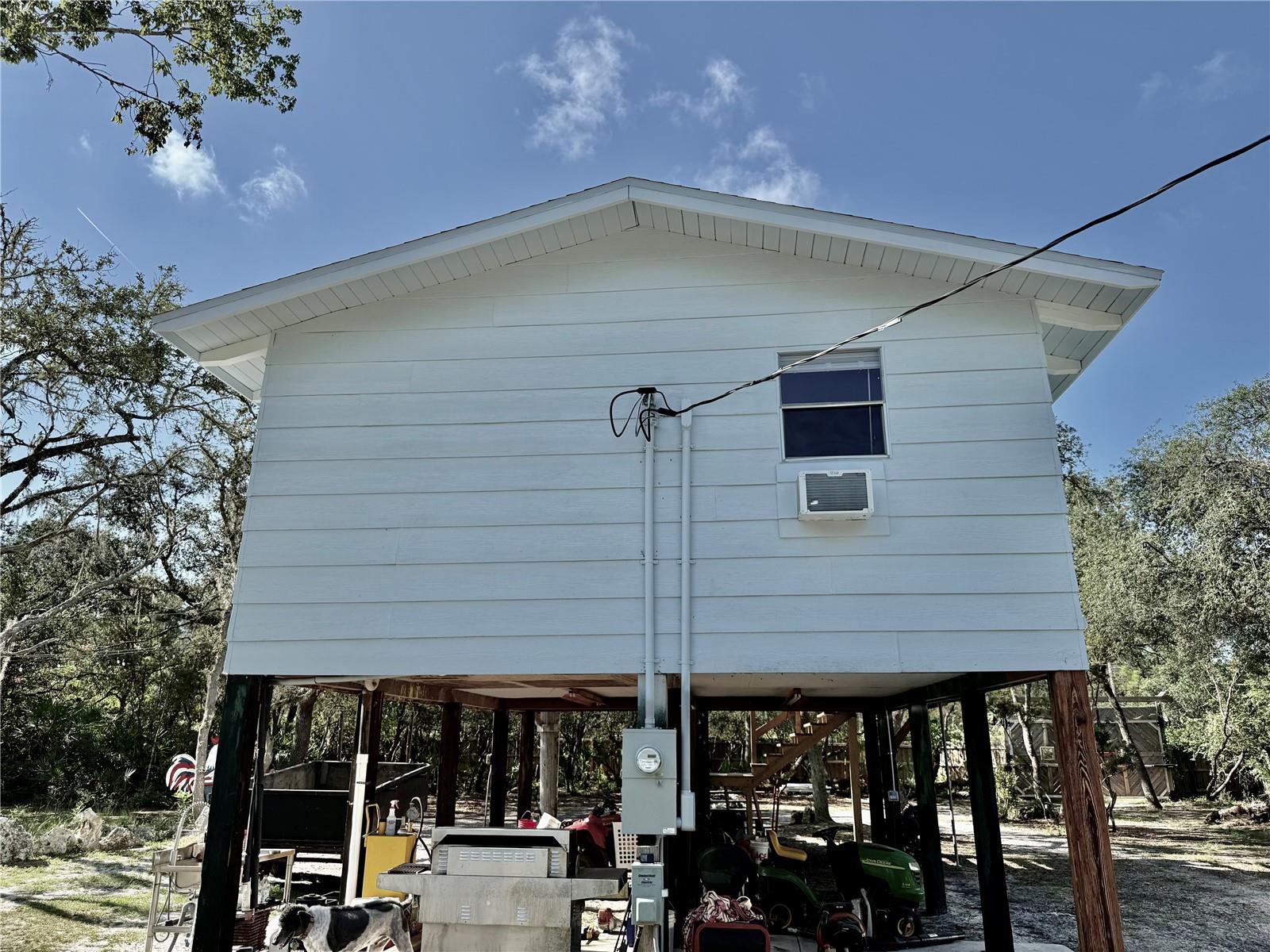 FRST LAKE CAMPSITES - Residential