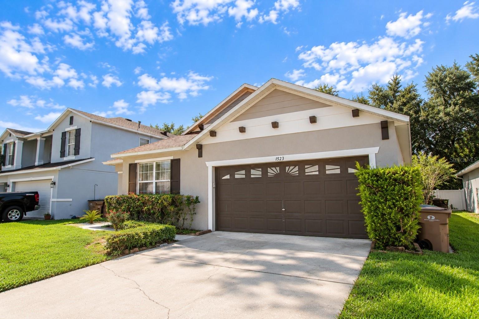 1523 BLUE HORIZON DRIVE