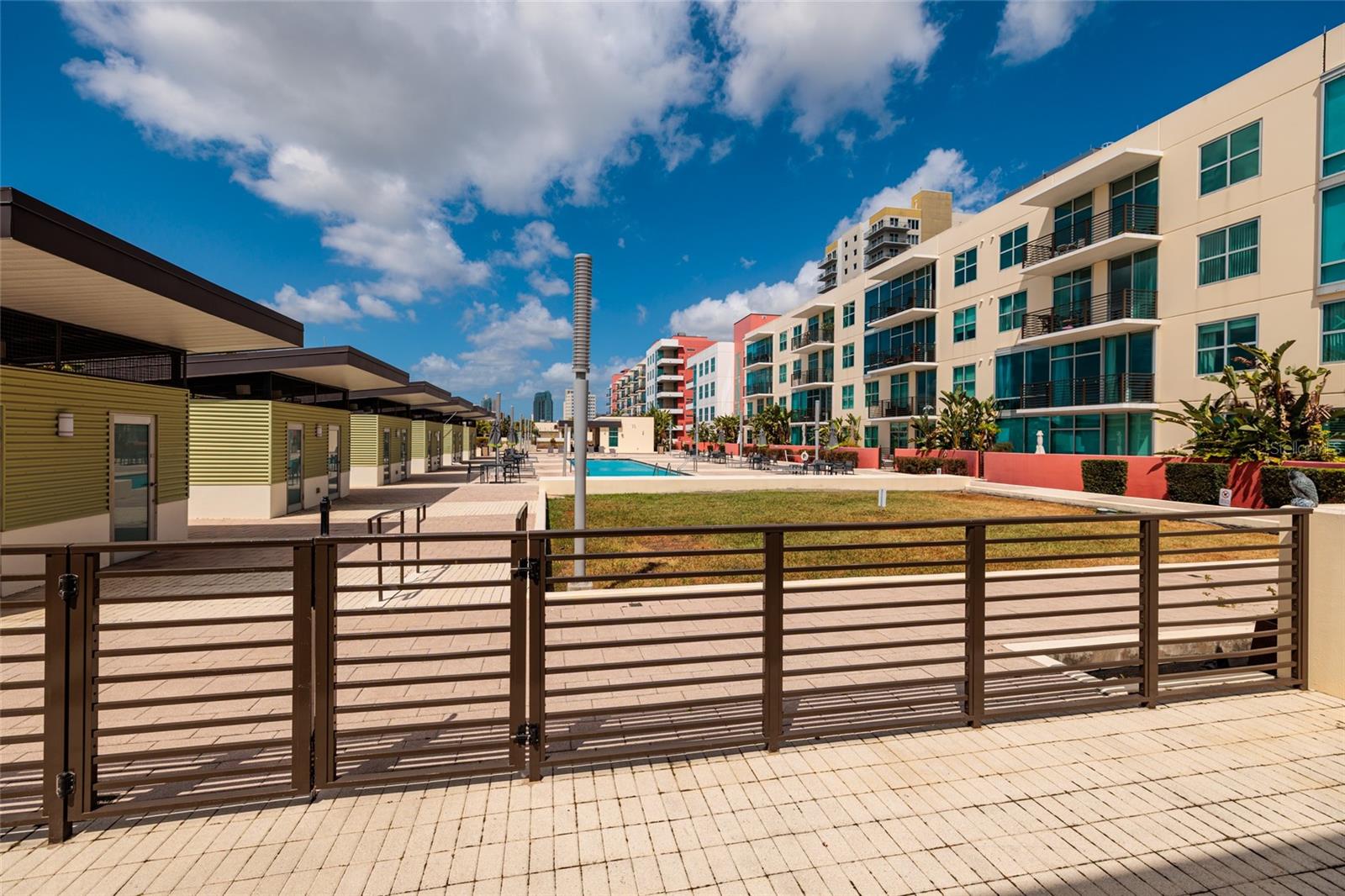 GRAND CENTRAL AT KENNEDY RESID - Residential