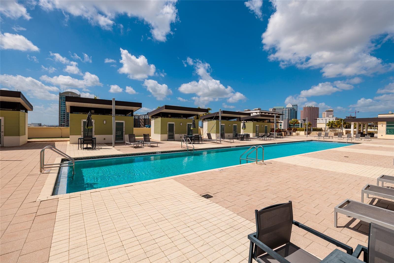 GRAND CENTRAL AT KENNEDY RESID - Residential