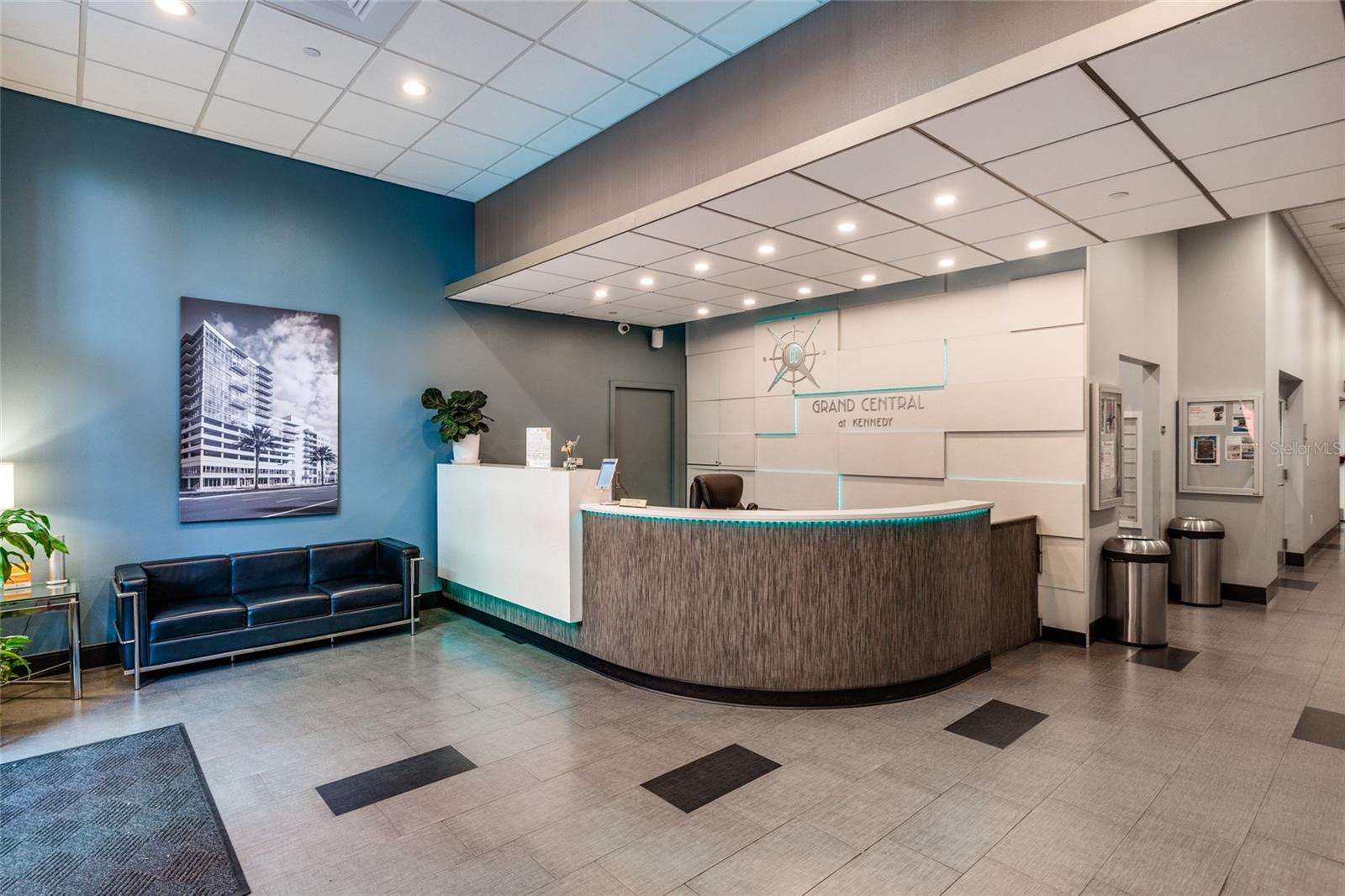 GRAND CENTRAL AT KENNEDY RESID - Residential