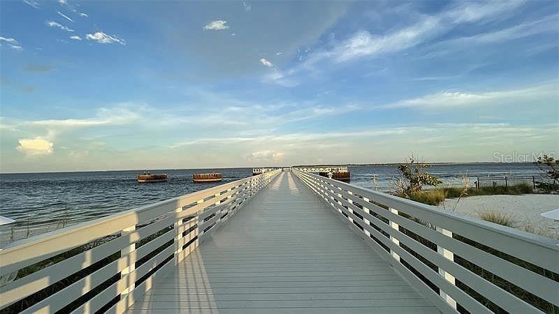 HILL TIDE ESTATES - Land