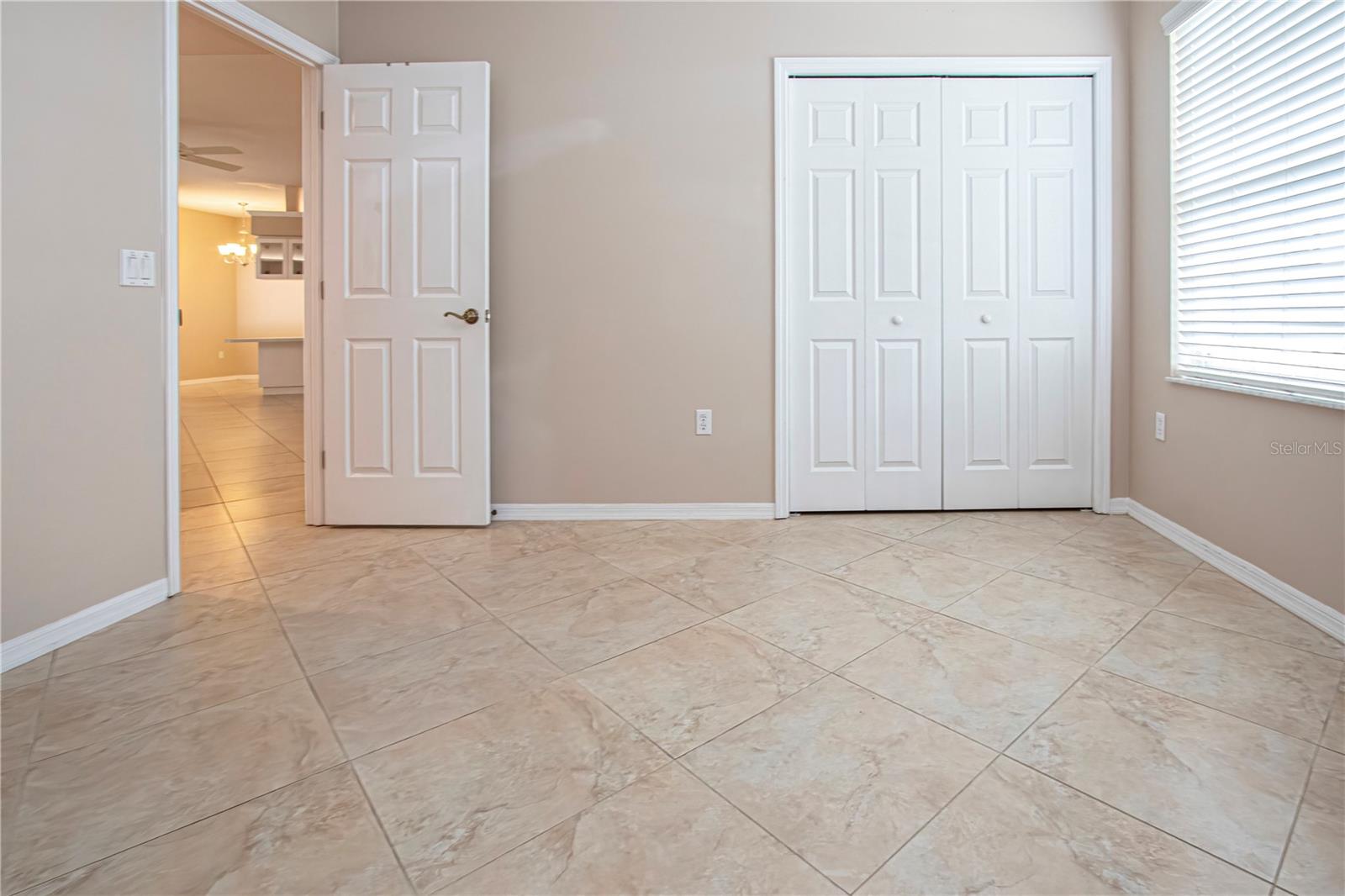 ORANGE GROVE PARK - Residential Lease