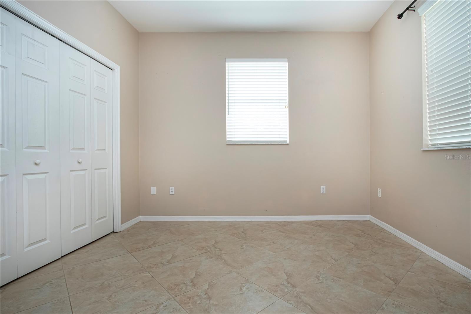 ORANGE GROVE PARK - Residential Lease