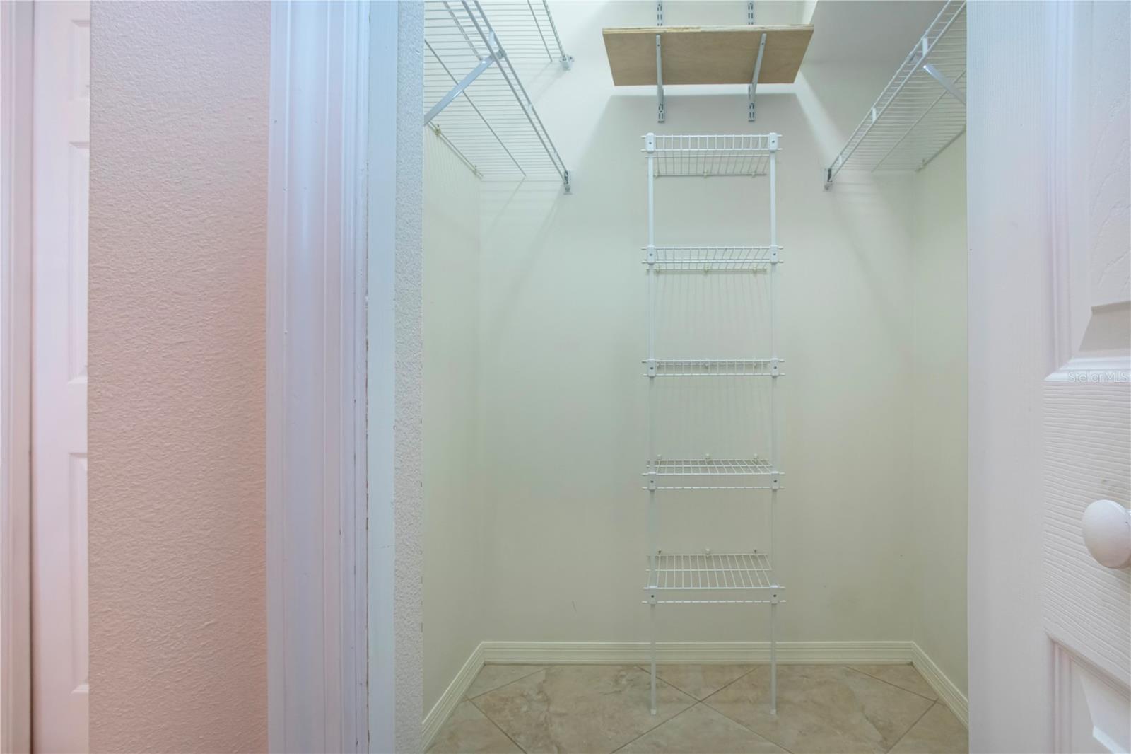 ORANGE GROVE PARK - Residential Lease