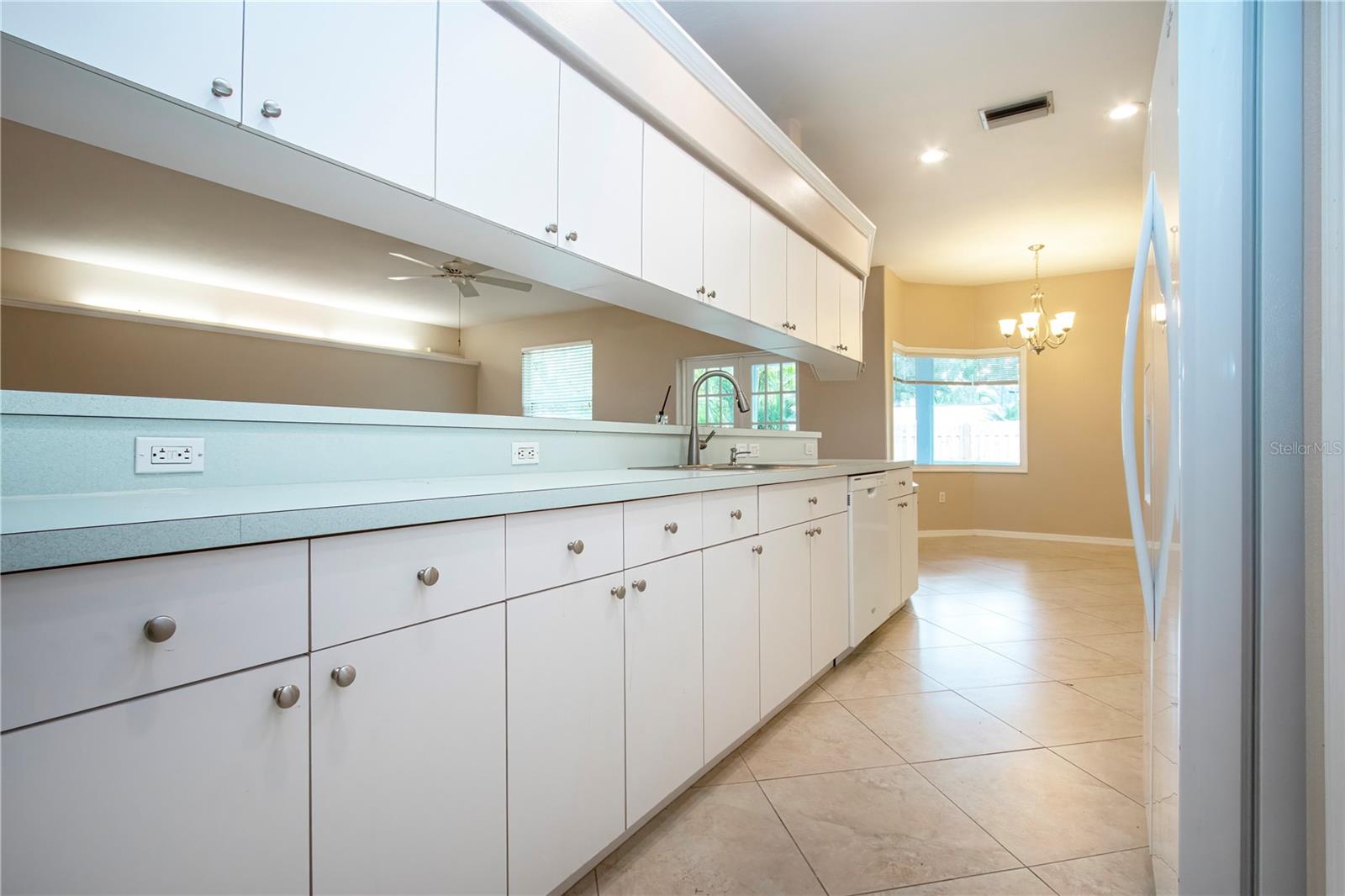 ORANGE GROVE PARK - Residential Lease