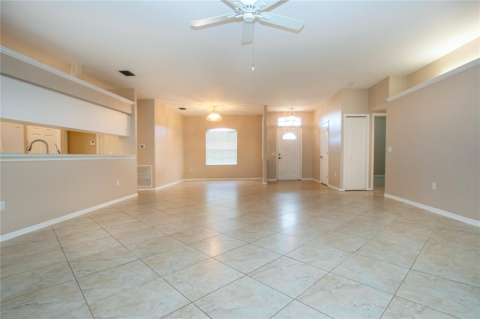 ORANGE GROVE PARK - Residential Lease