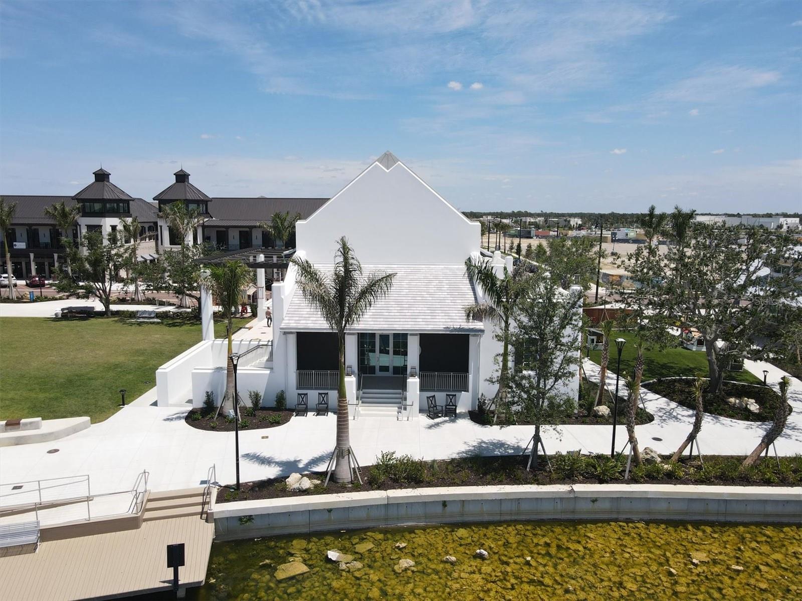 WELLEN PARK GOLF AND COUNTRY CLUB - Residential