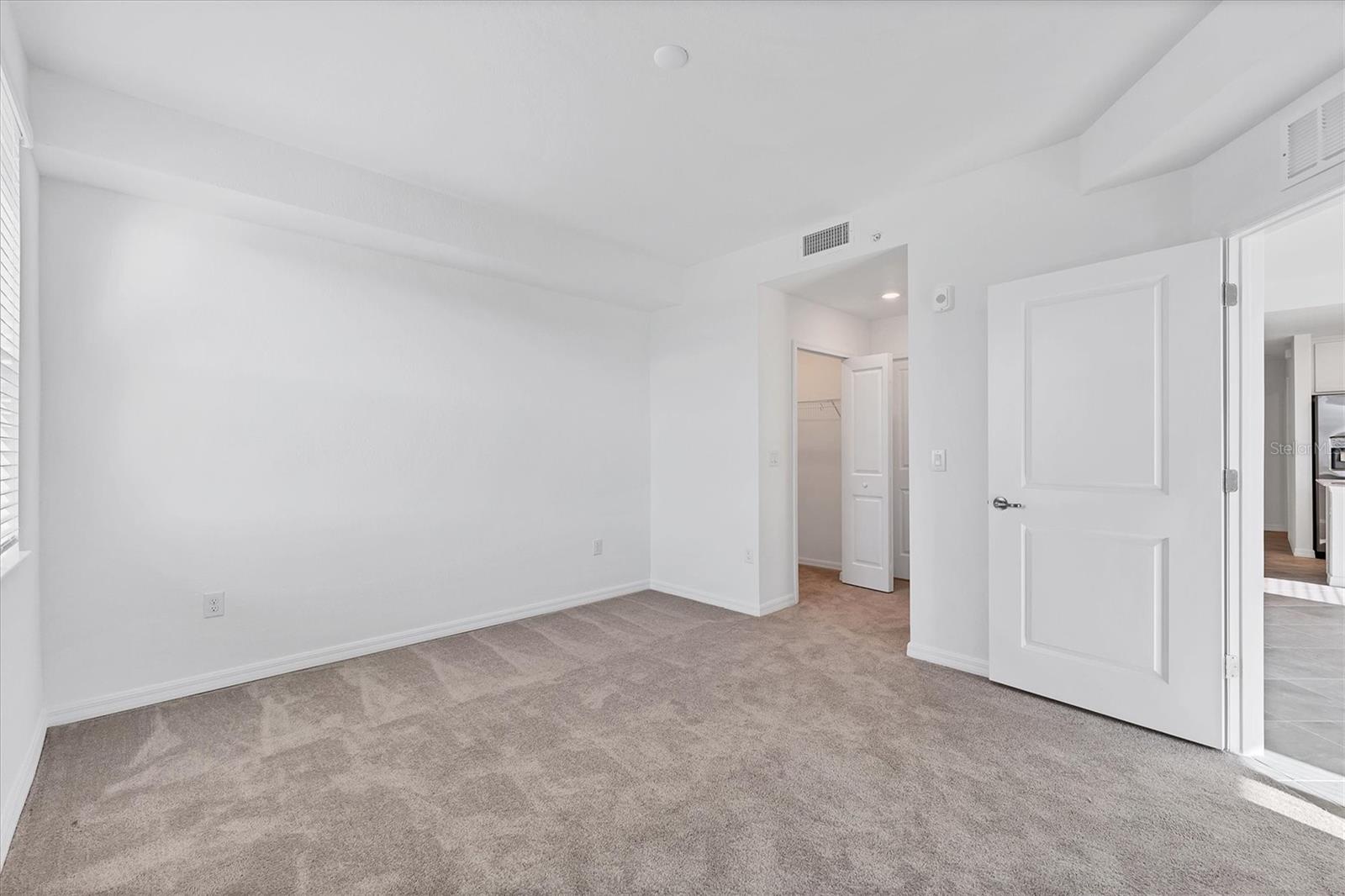 WELLEN PARK GOLF AND COUNTRY CLUB - Residential