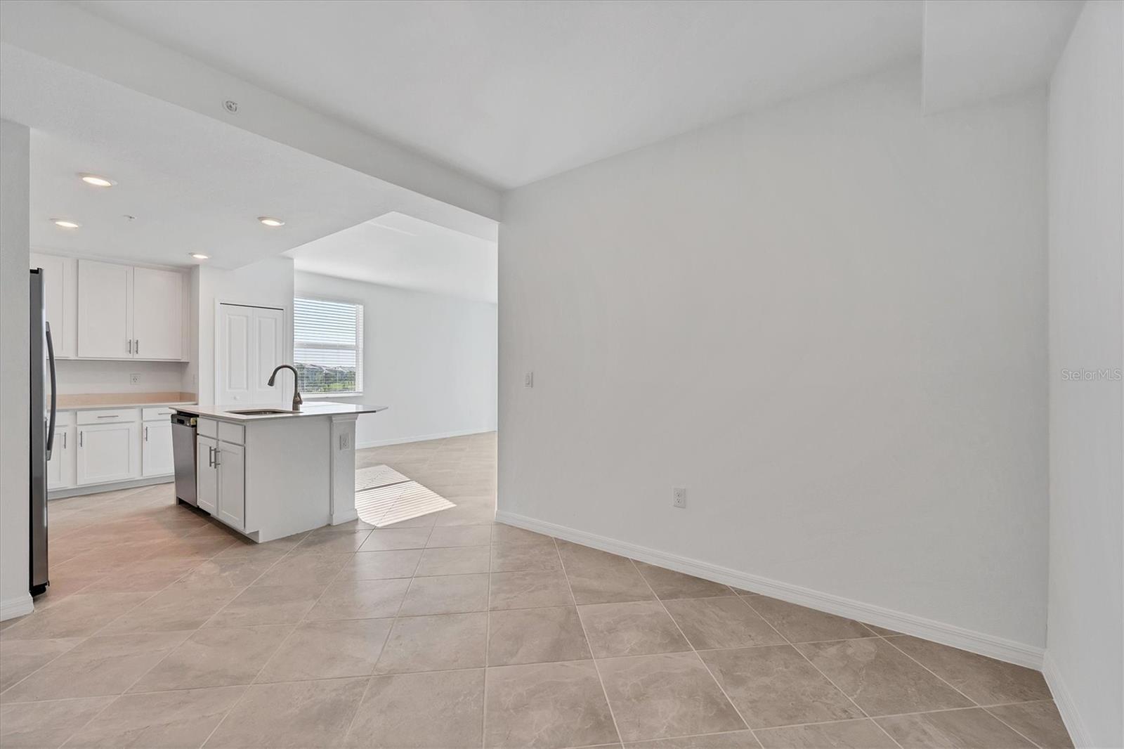 WELLEN PARK GOLF AND COUNTRY CLUB - Residential