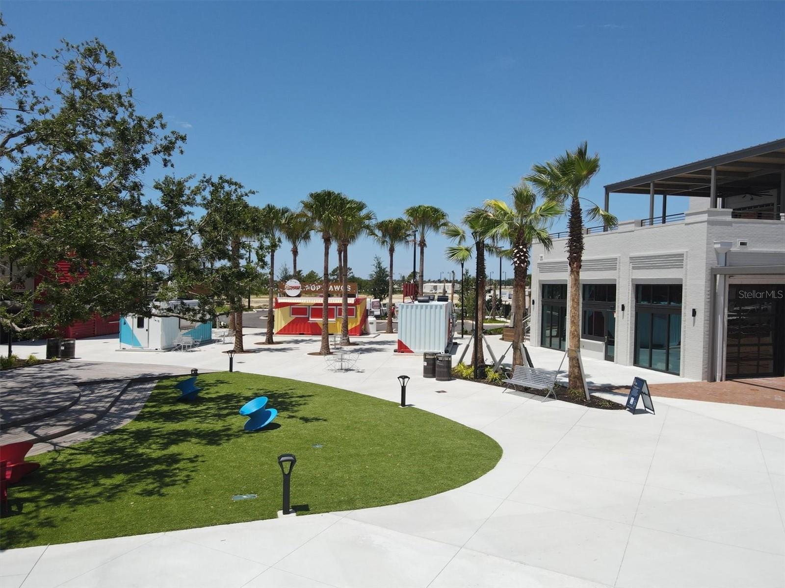 WELLEN PARK GOLF AND COUNTRY CLUB - Residential