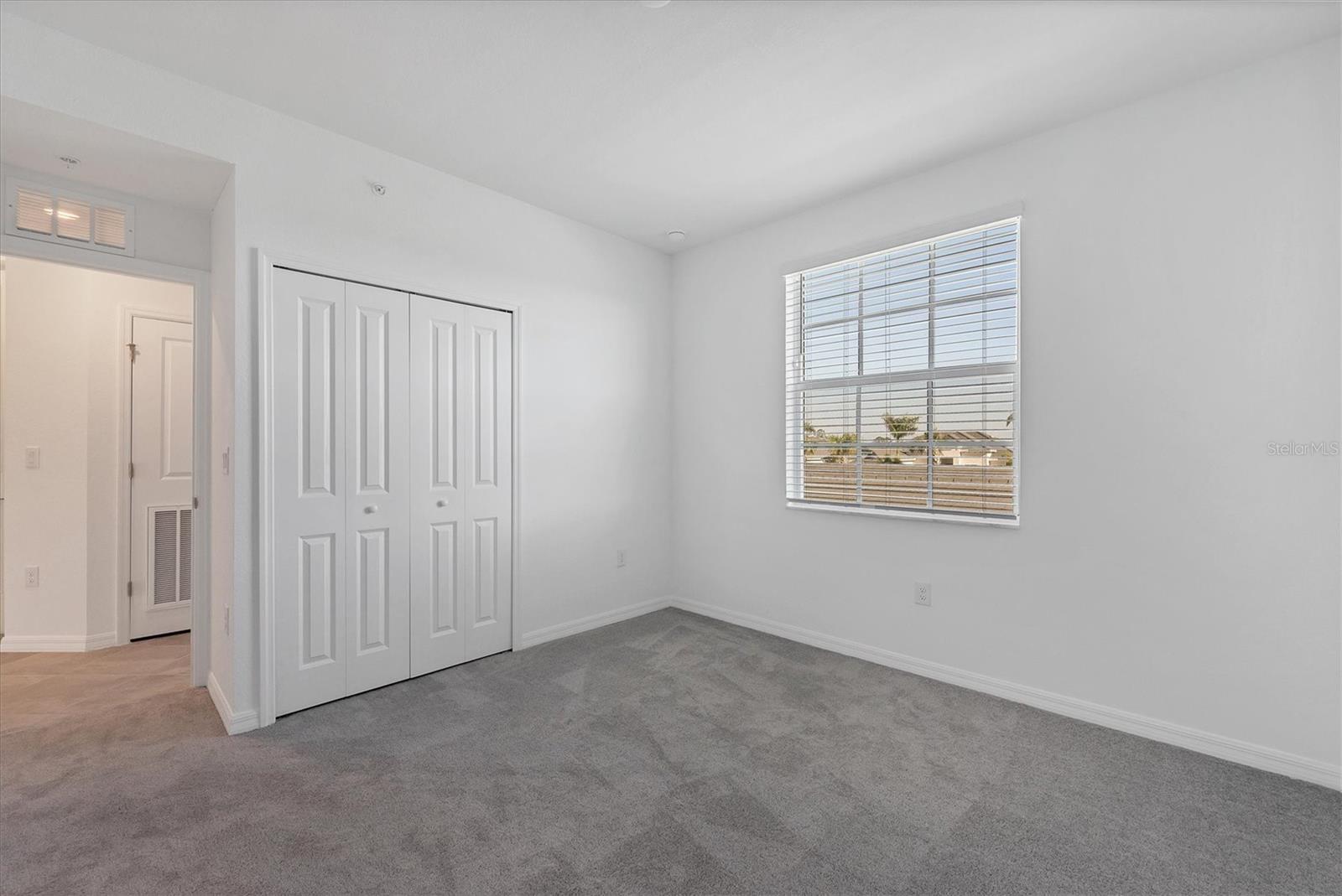 WELLEN PARK GOLF AND COUNTRY CLUB - Residential