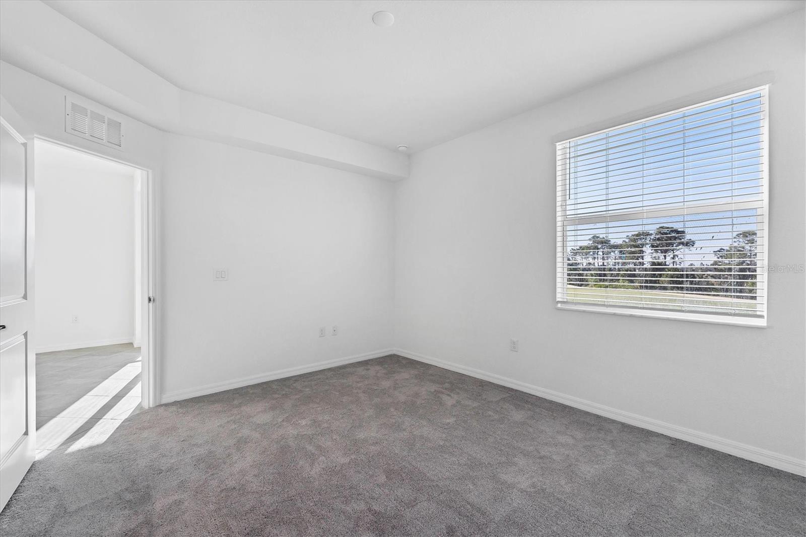 WELLEN PARK GOLF AND COUNTRY CLUB - Residential