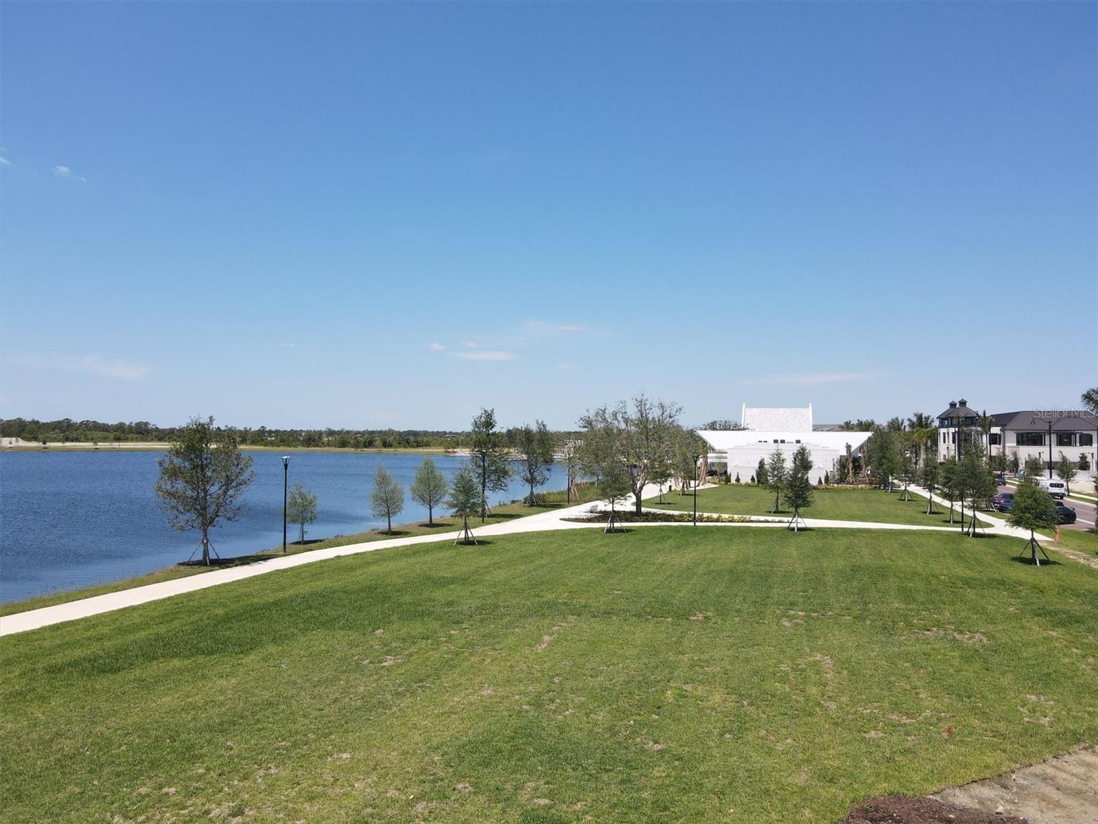 WELLEN PARK GOLF AND COUNTRY CLUB - Residential