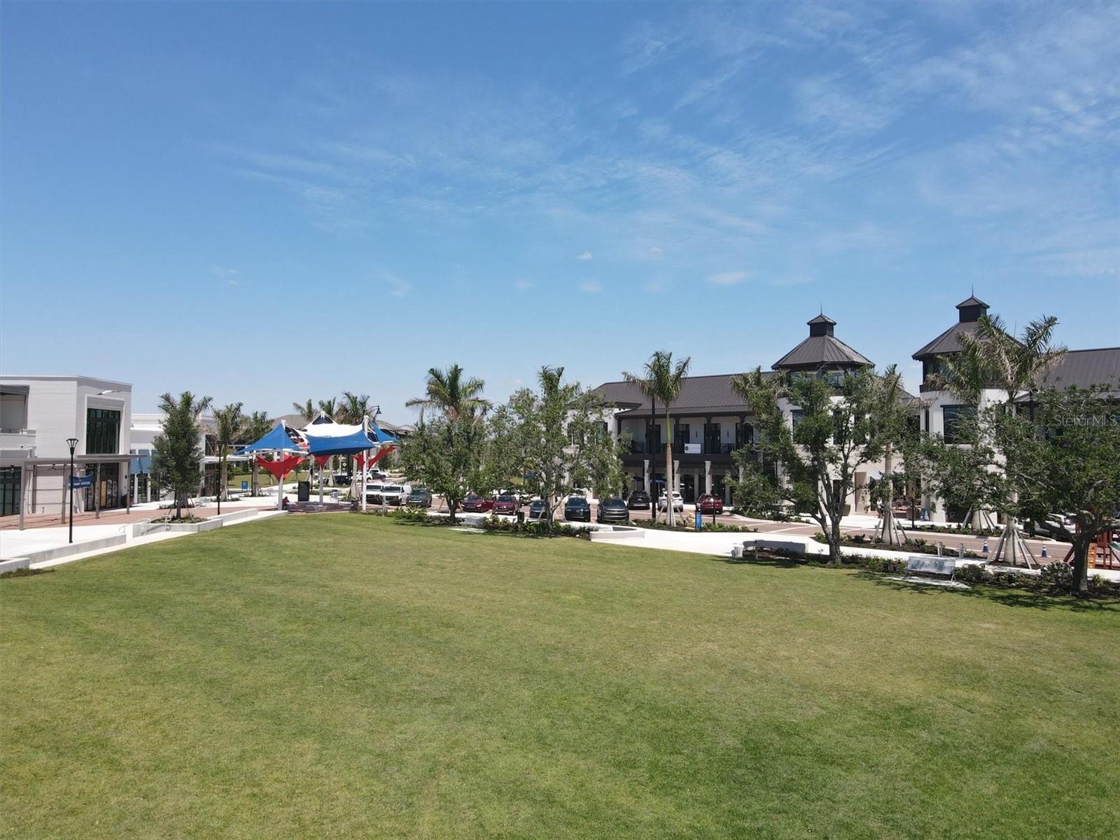 WELLEN PARK GOLF AND COUNTRY CLUB - Residential