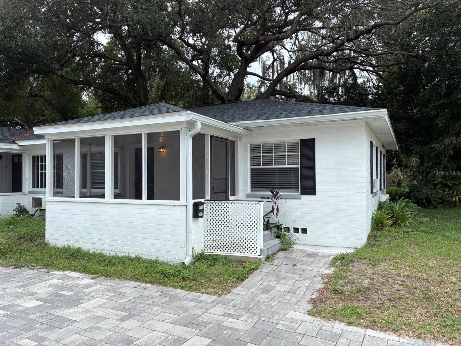 COLLEGE PARK - Residential Lease