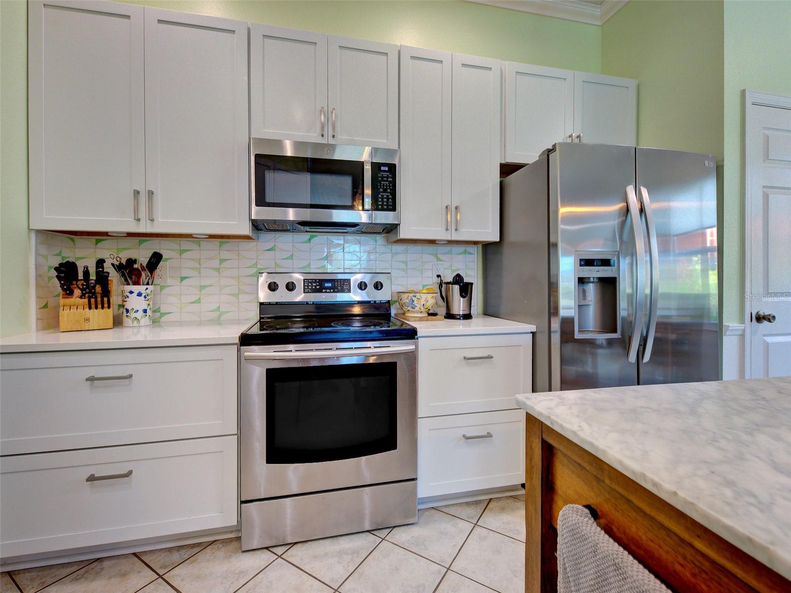 WOODMERE LAKES - Residential