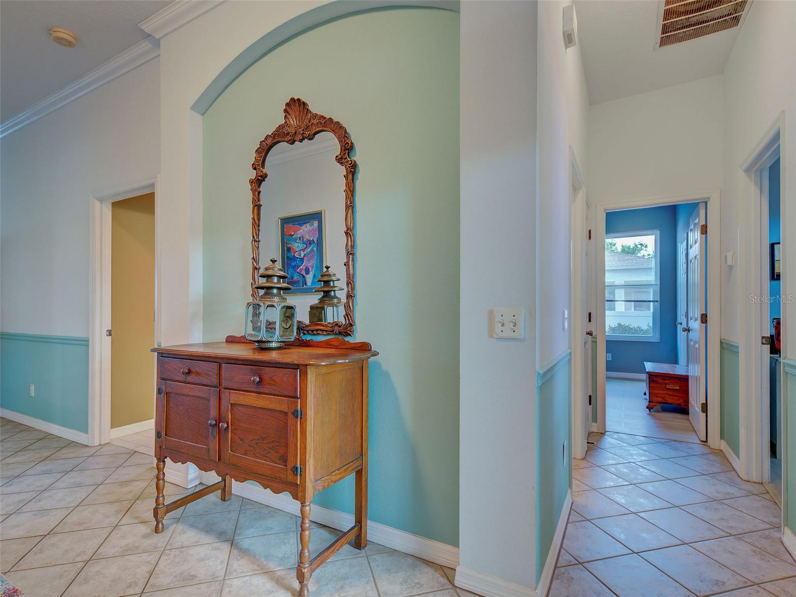 WOODMERE LAKES - Residential