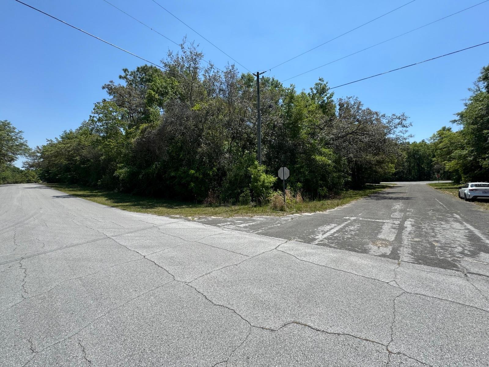 9146 N GOLFVIEW DRIVE