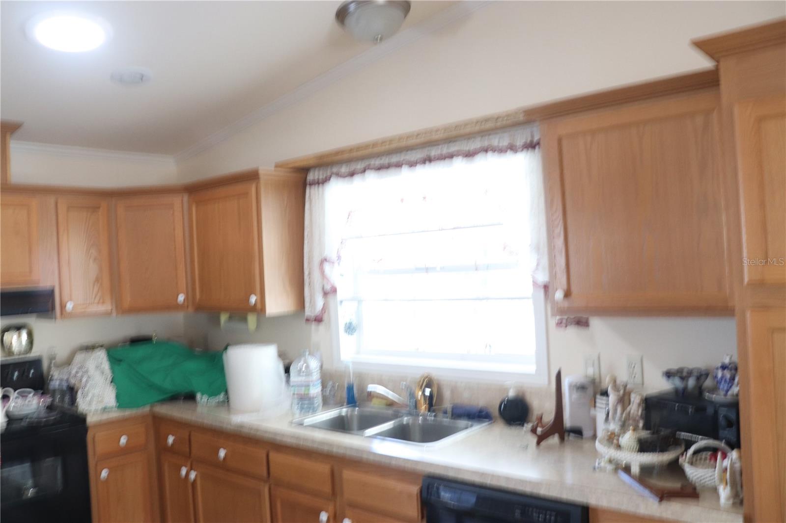 RIVER RETREATS - Residential