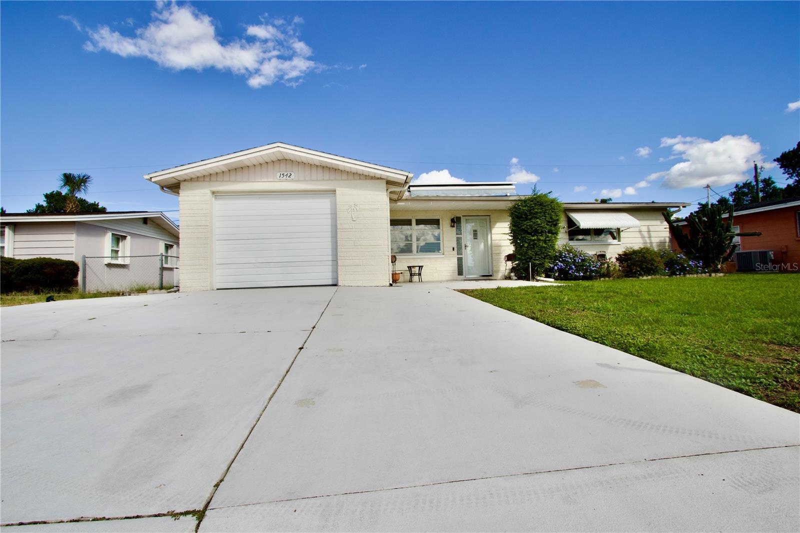 CREST RIDGE GARDENS - Residential
