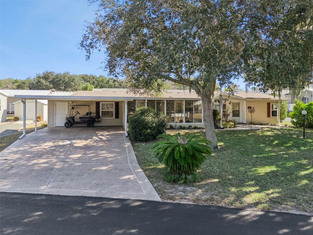 Photo of 11915 Salina Way, Leesburg, FL 34788 (MLS # O6377311)