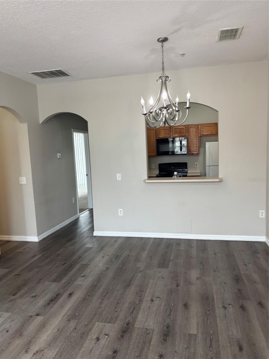 7404 LAGO DE ORO 1-A-2
