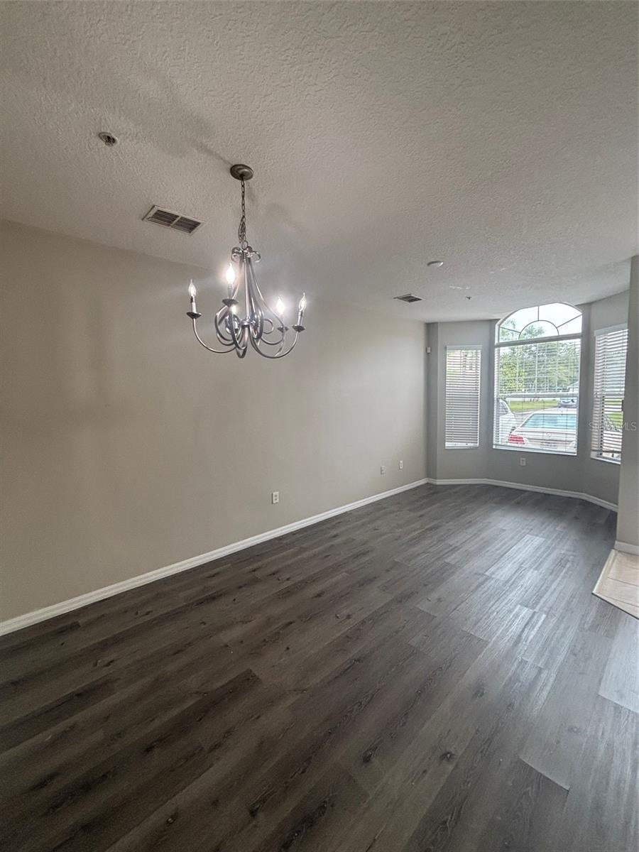 7404 LAGO DE ORO 1-A-2