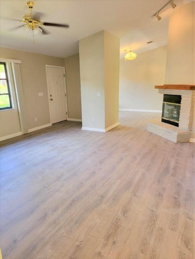 QUAIL OAKS - Residential Lease
