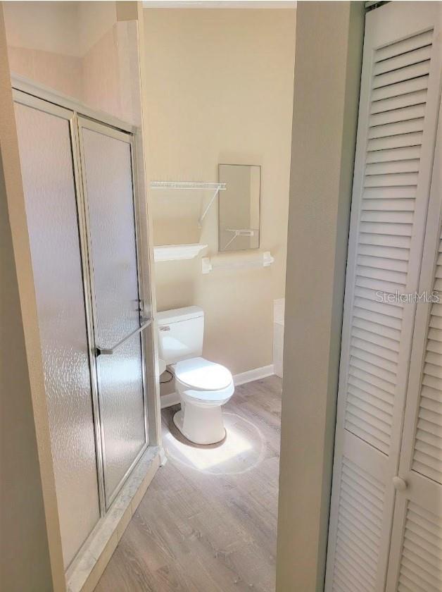 QUAIL OAKS - Residential Lease