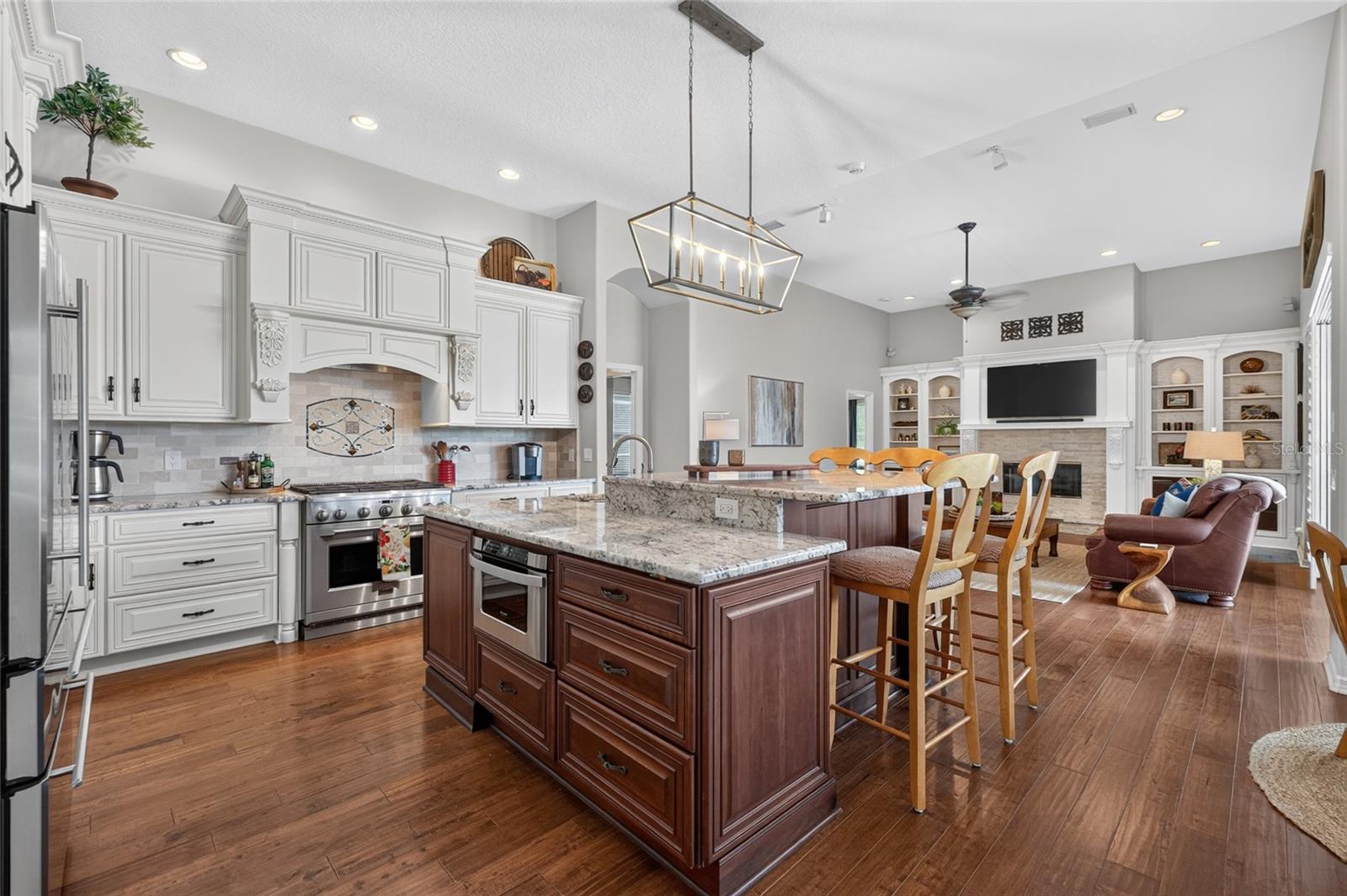 9109 WOODRIDGE RUN DRIVE