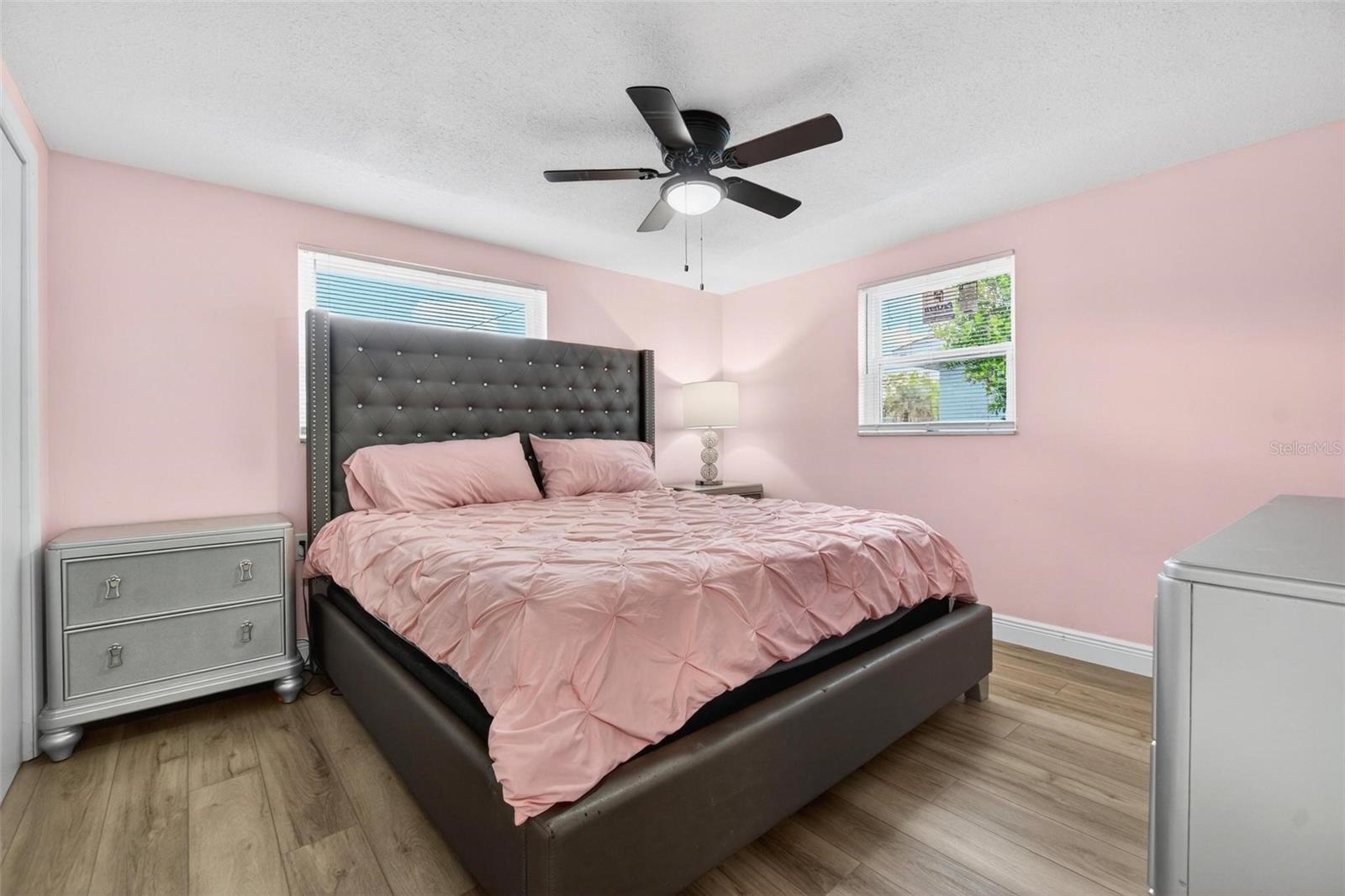 FOREST HILLS - Residential