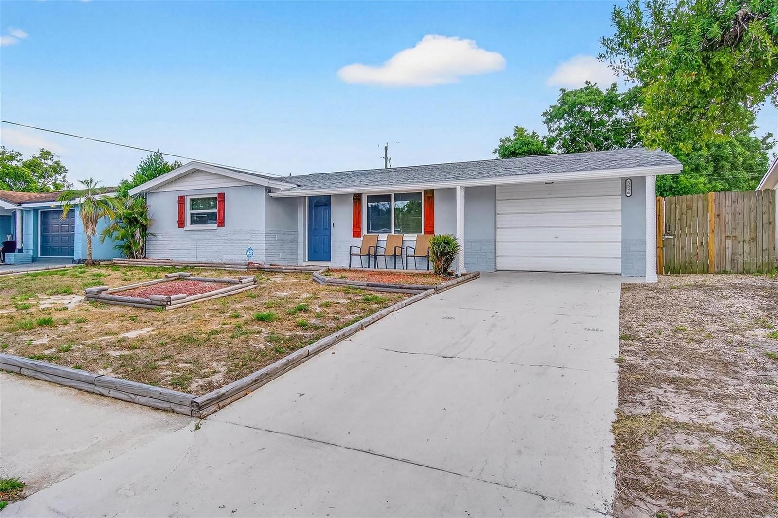 FOREST HILLS - Residential