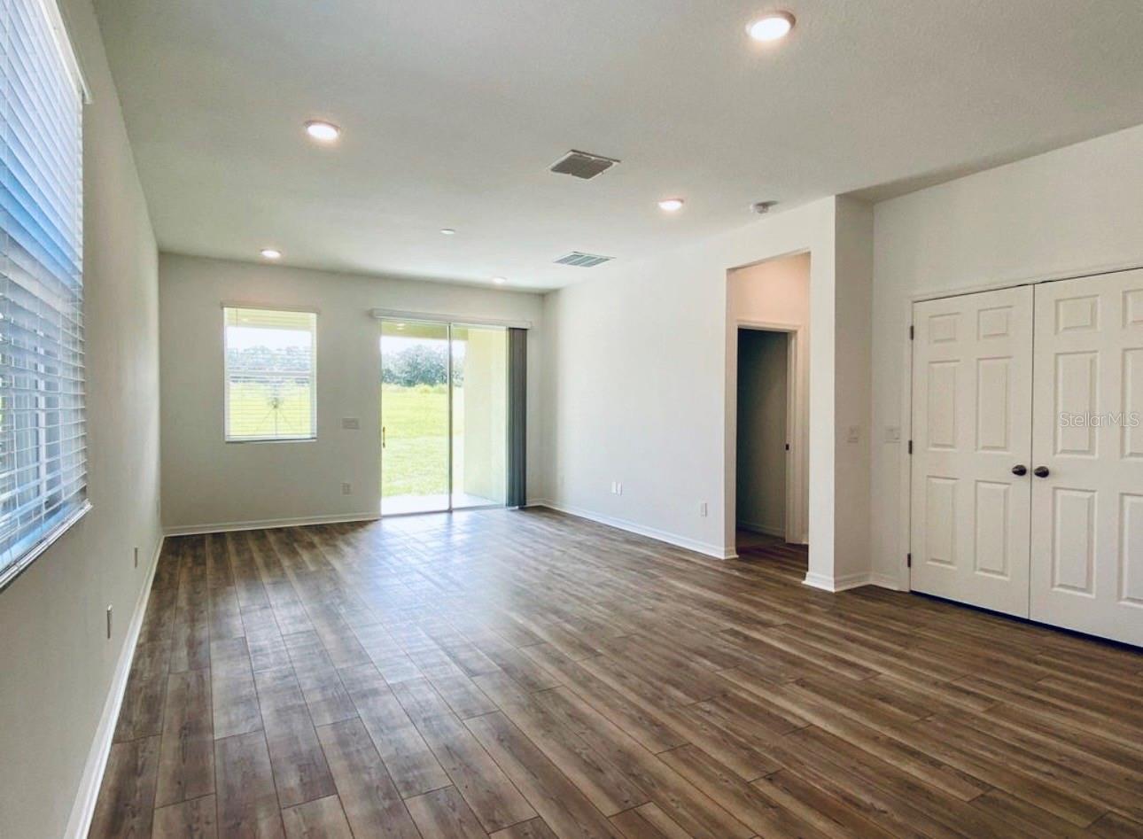 2668 SPIDER LILY COURT