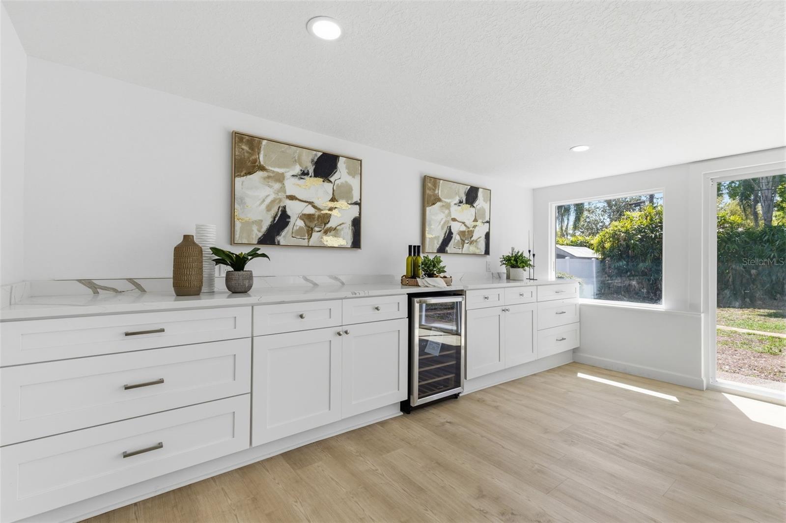 MEADOWS THE 1ST ADD - Residential