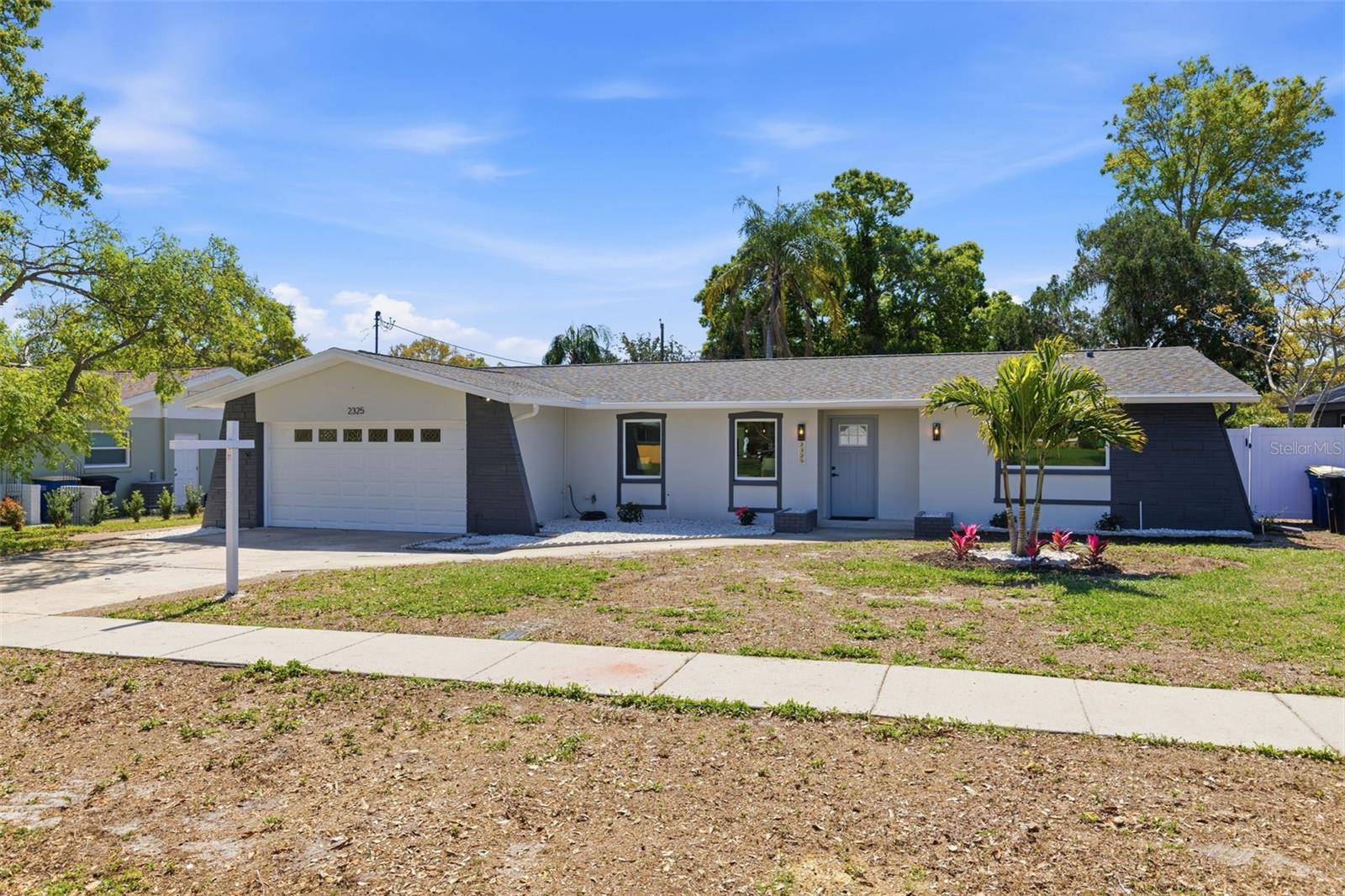 MEADOWS THE 1ST ADD - Residential