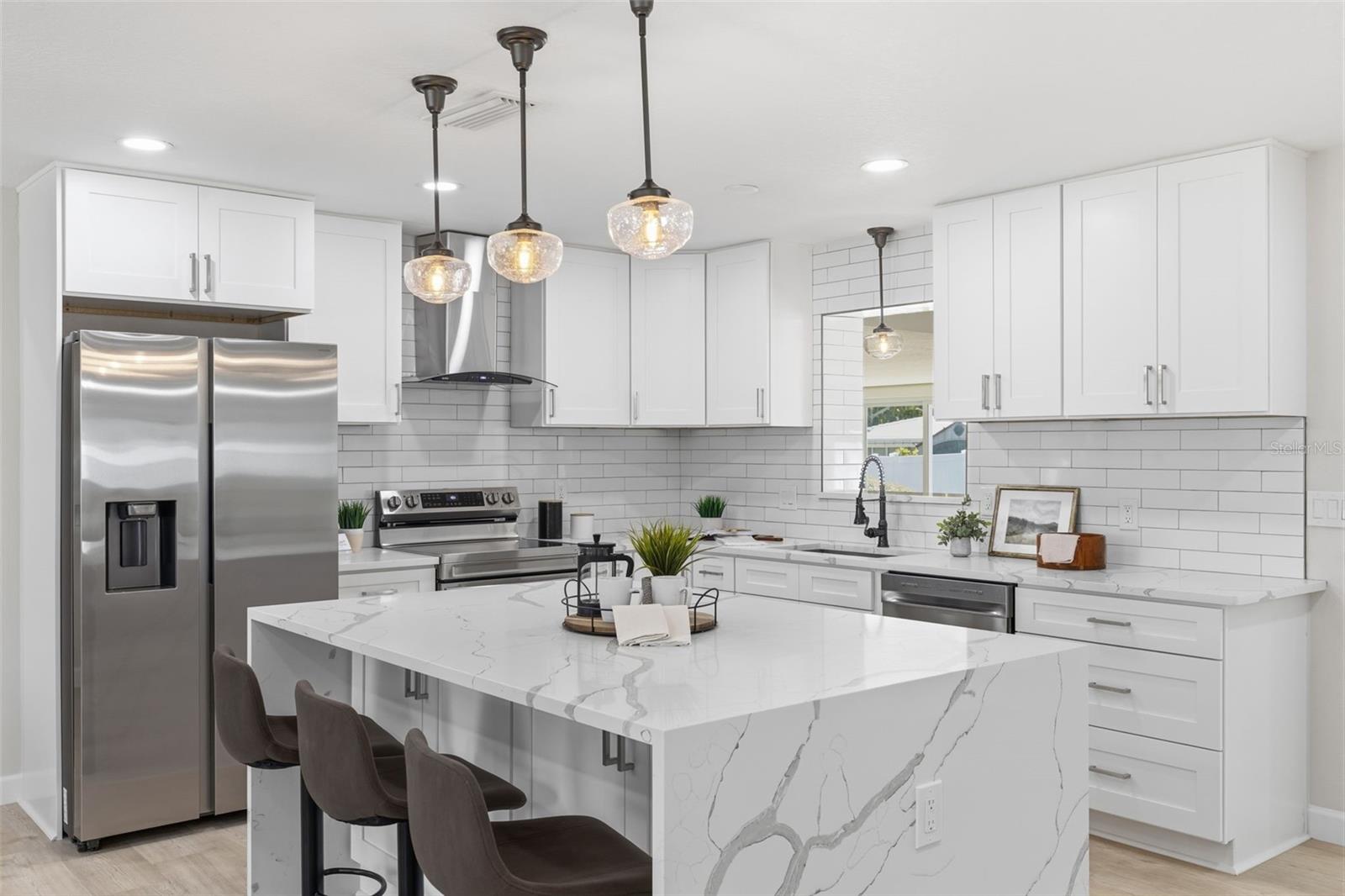 MEADOWS THE 1ST ADD - Residential