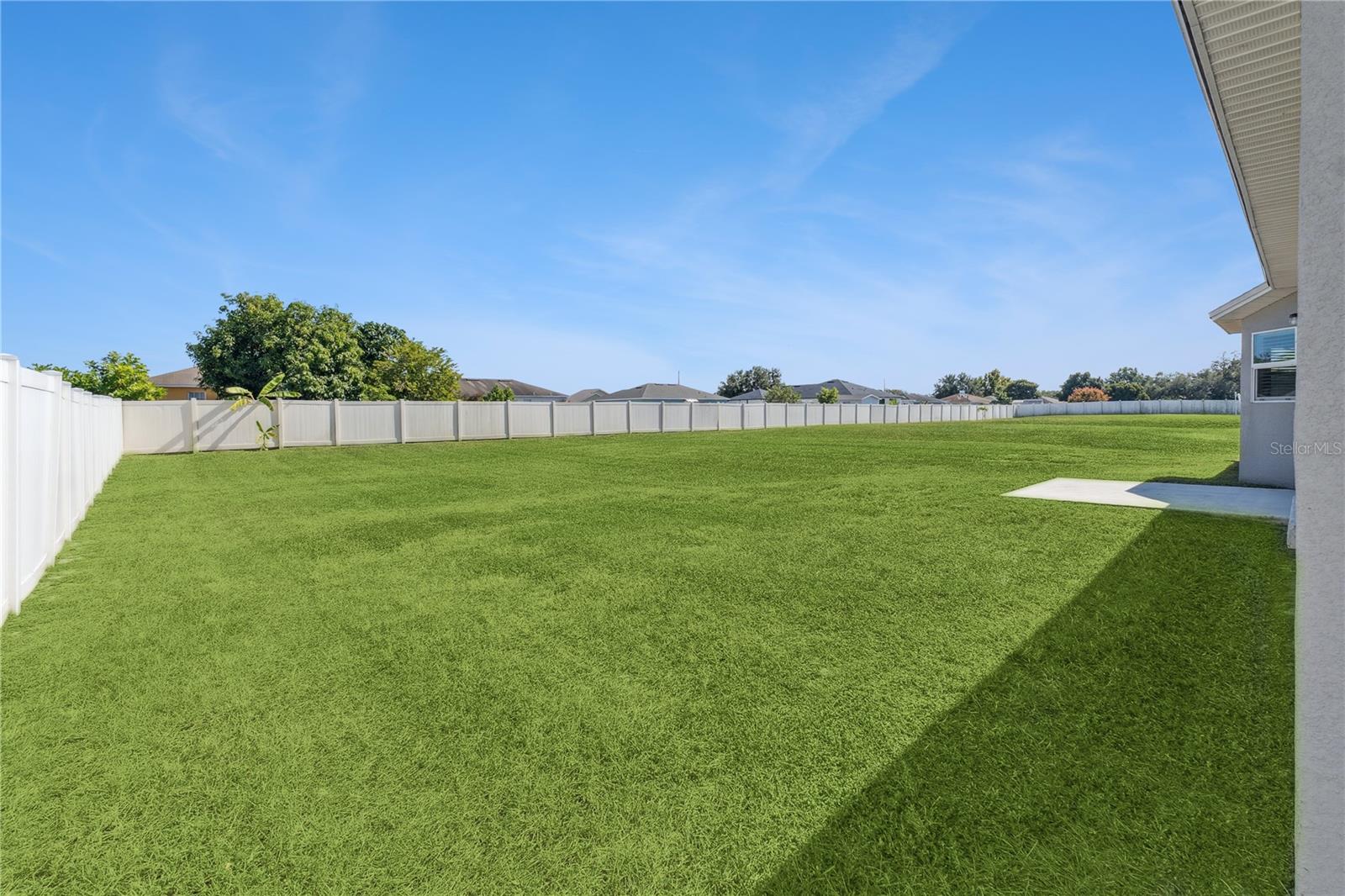 SOLIS GARDENS - Residential