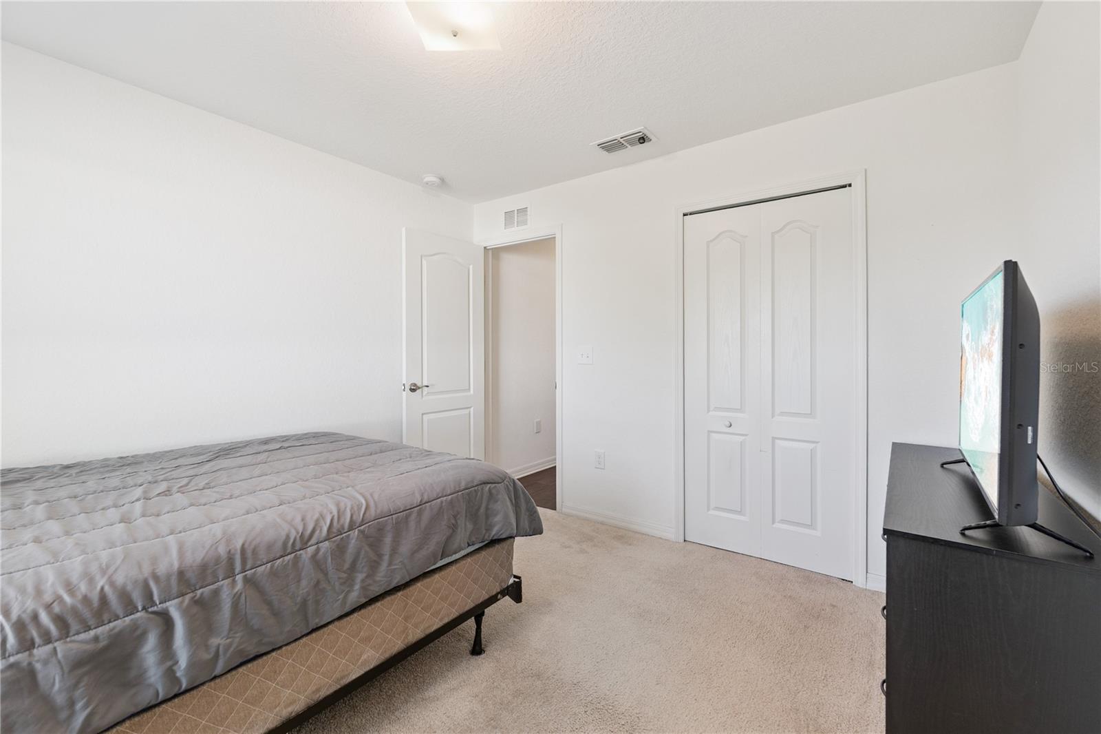 SOLIS GARDENS - Residential