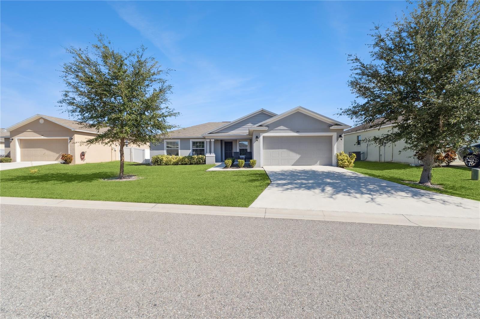 SOLIS GARDENS - Residential