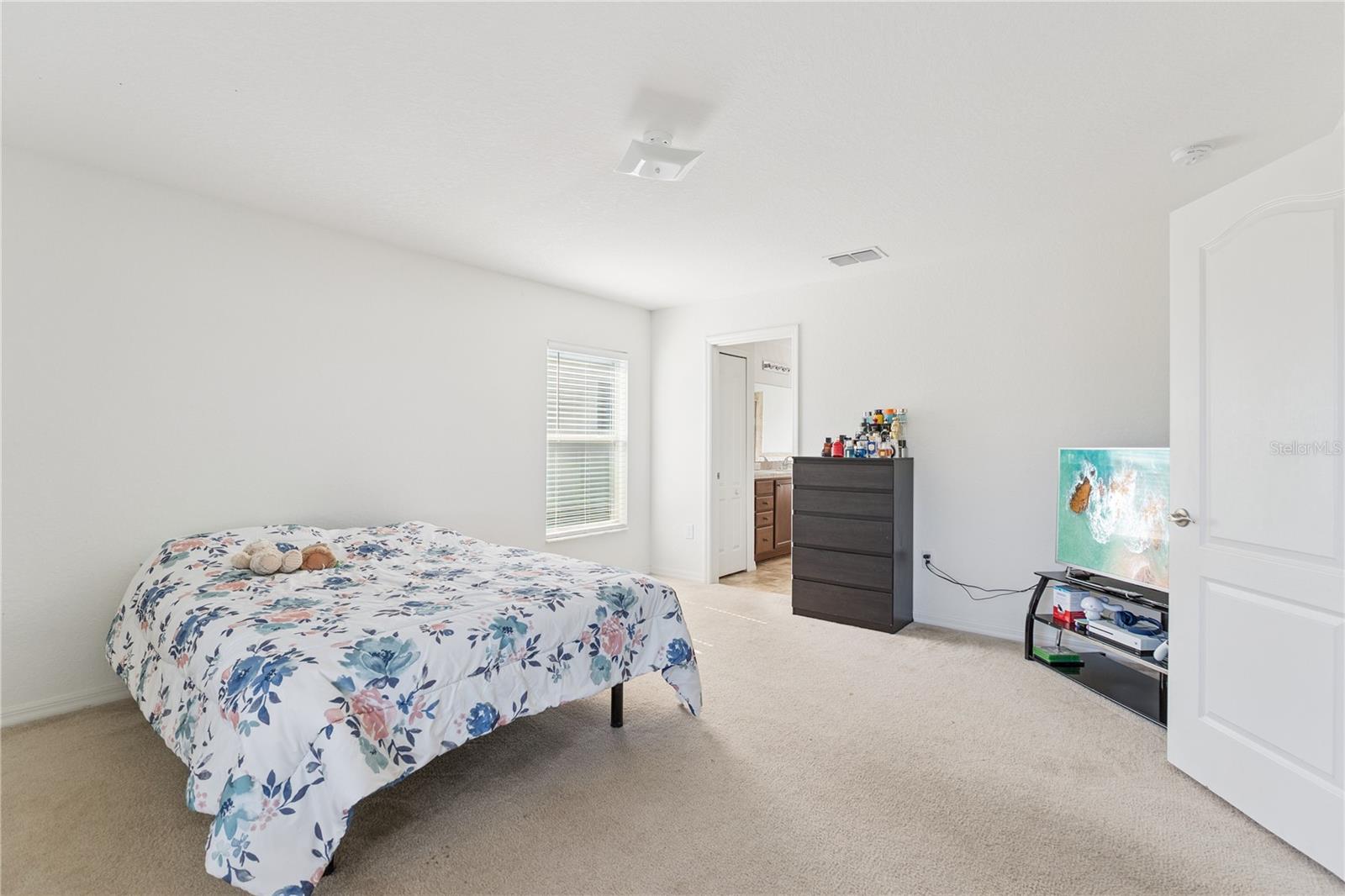 SOLIS GARDENS - Residential