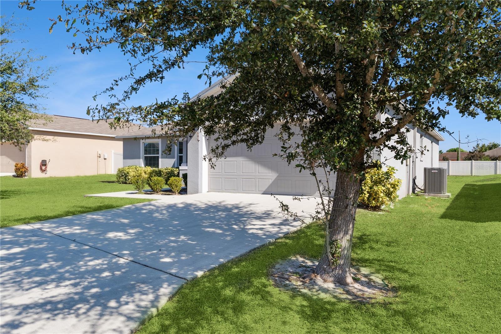 SOLIS GARDENS - Residential