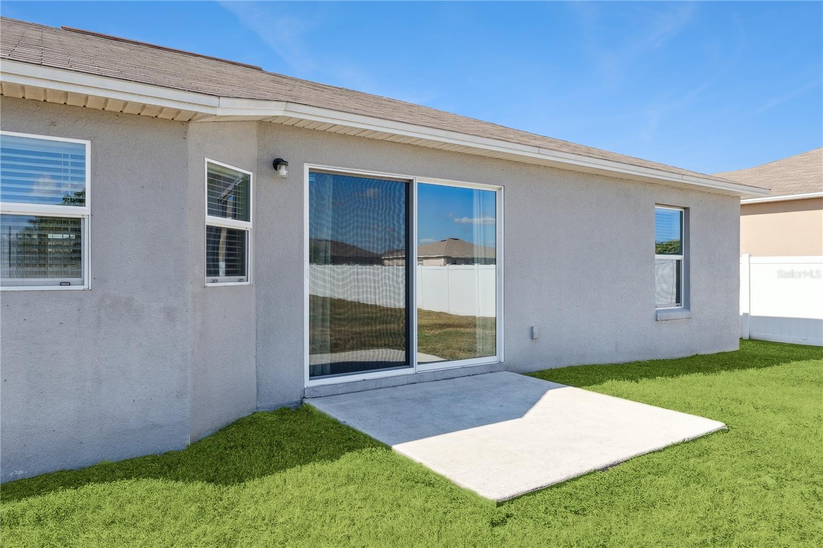 SOLIS GARDENS - Residential