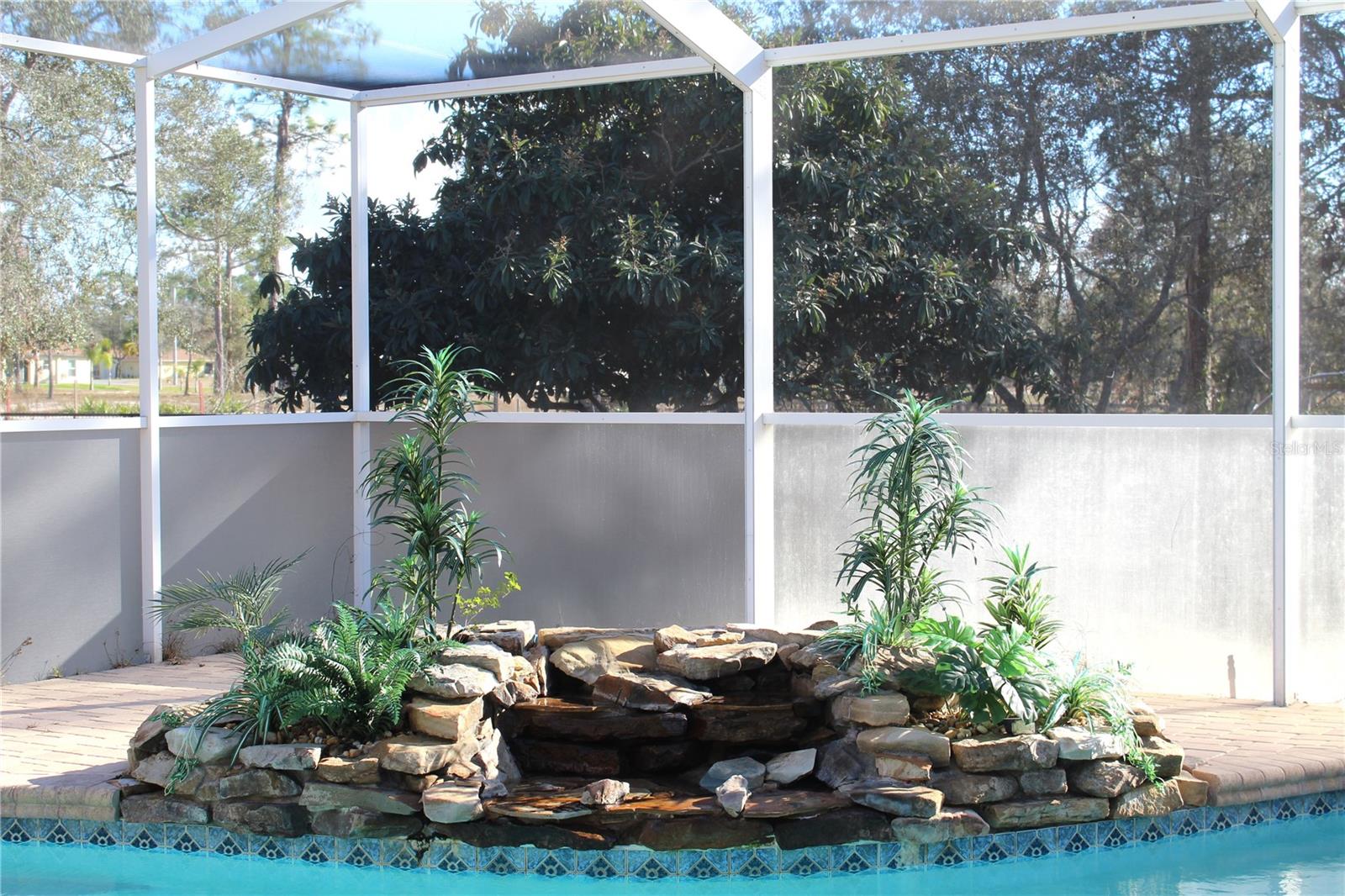 ROYAL HIGHLANDS - Residential