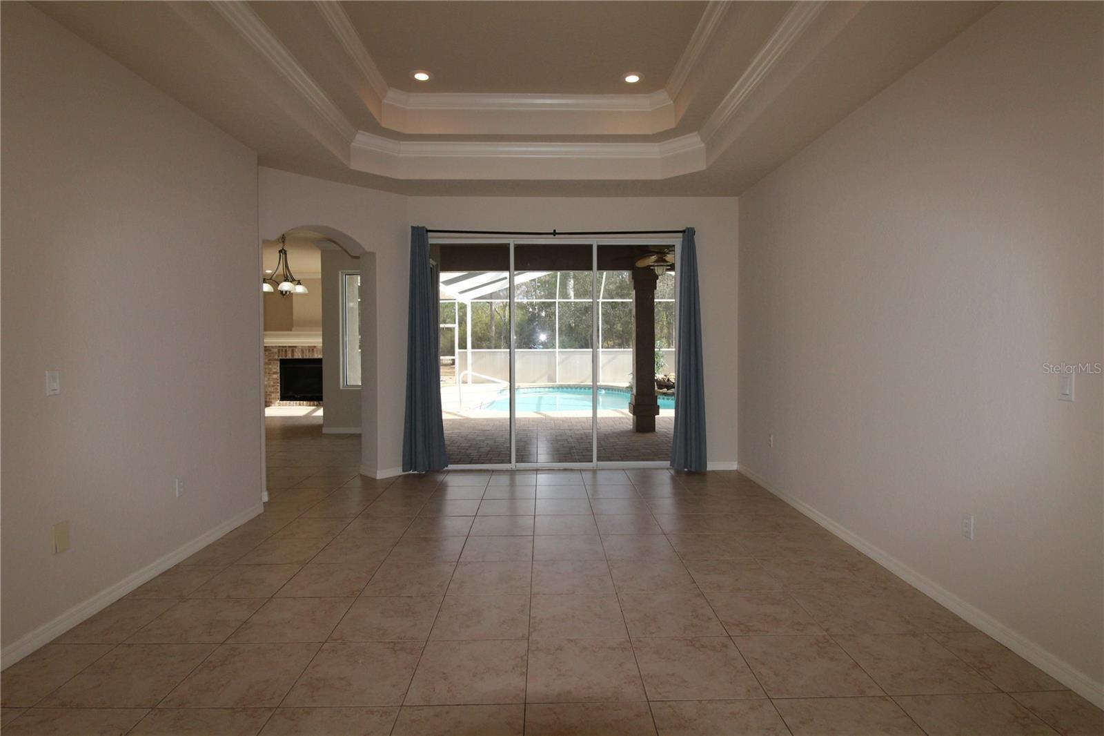 ROYAL HIGHLANDS - Residential