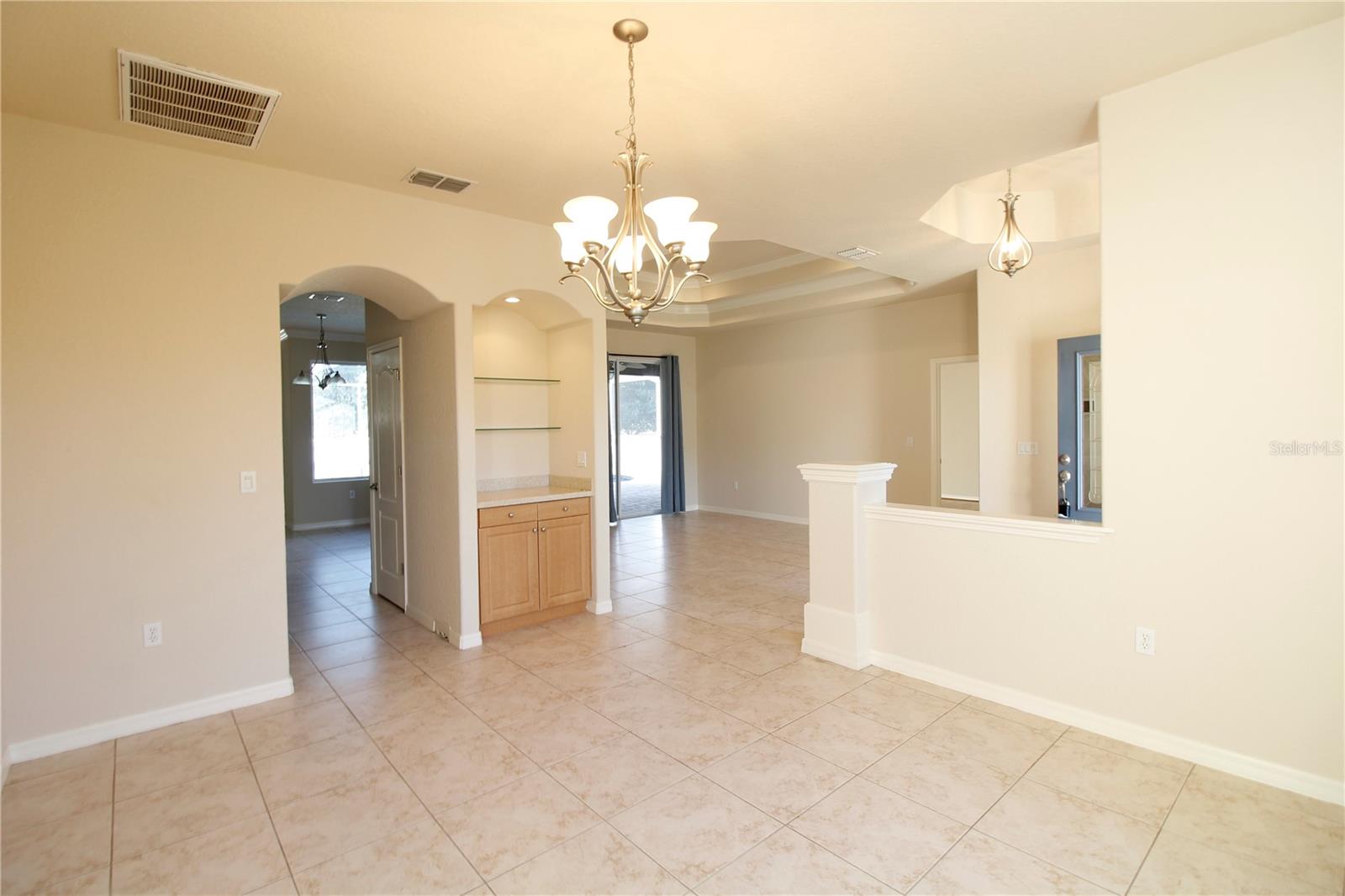 ROYAL HIGHLANDS - Residential